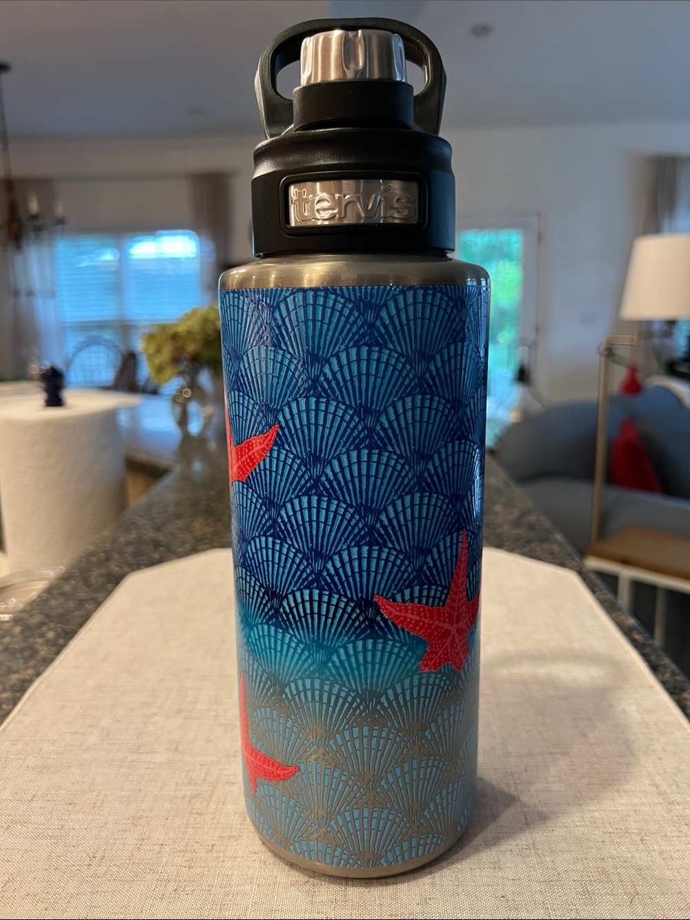 tervis Blue Gradient Stainless Bottle with Red Bird Accents